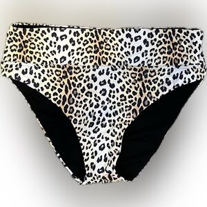 Gianni Bini Leopard Print High Waist Bikini Bottoms size M